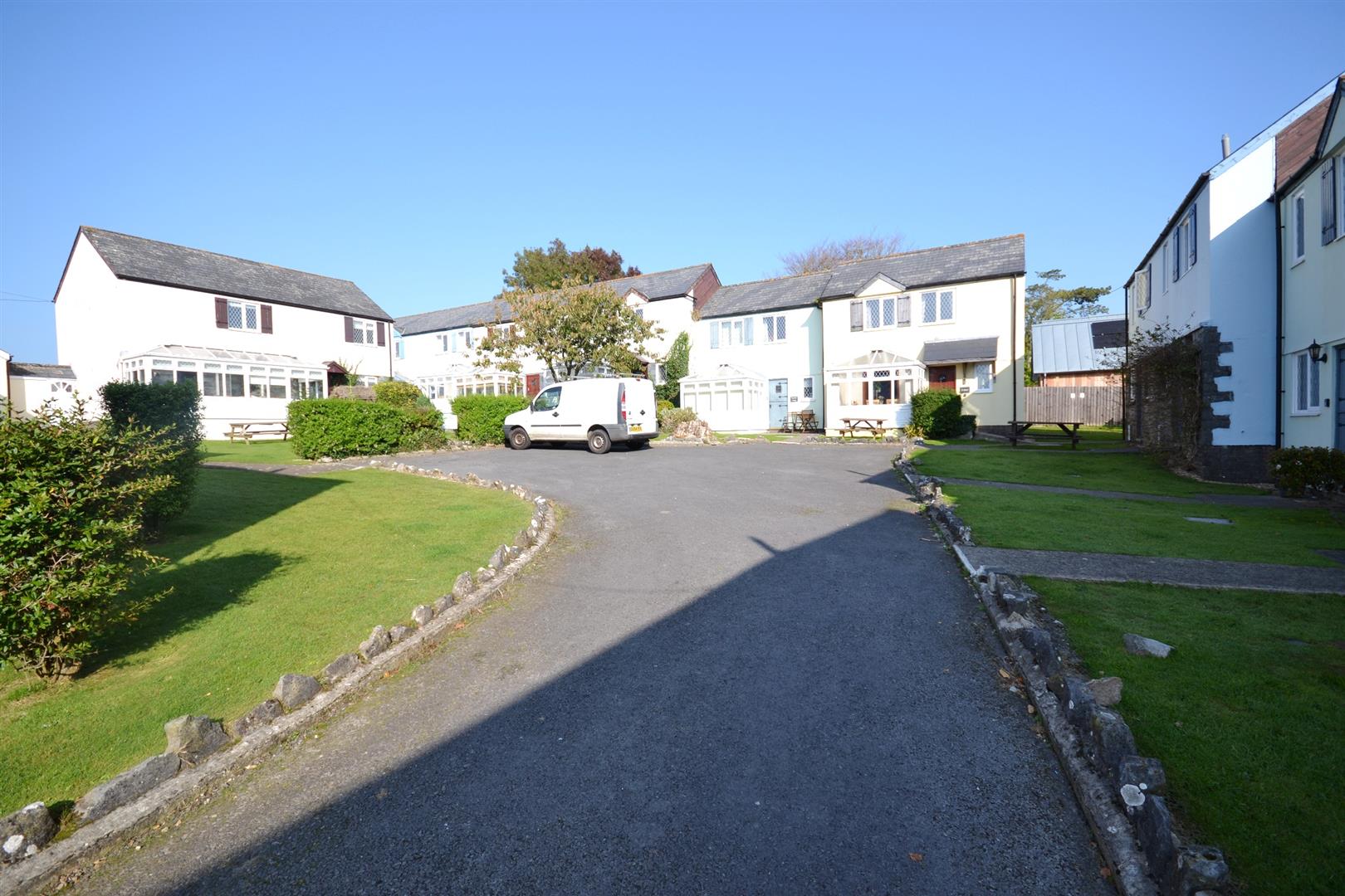 Ivy Tower, St. Florence, Tenby, SA70 , 3 bed, Type unknown, SA70 8NQ, £